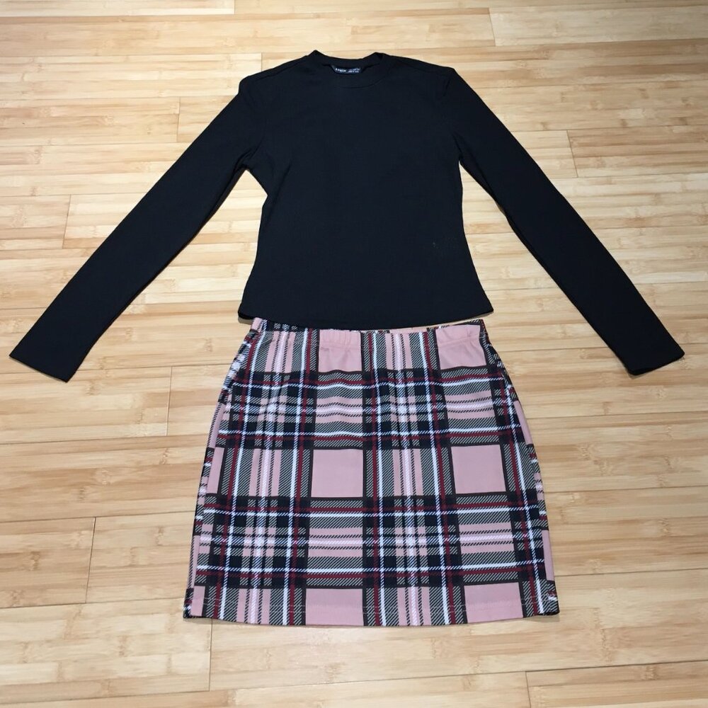 NWOT SHEIN Solid Form Fitted Top & Plaid Bodycon Skirt Set